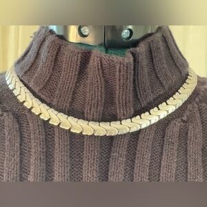 Silvertone 18” chain. 
Vintage.